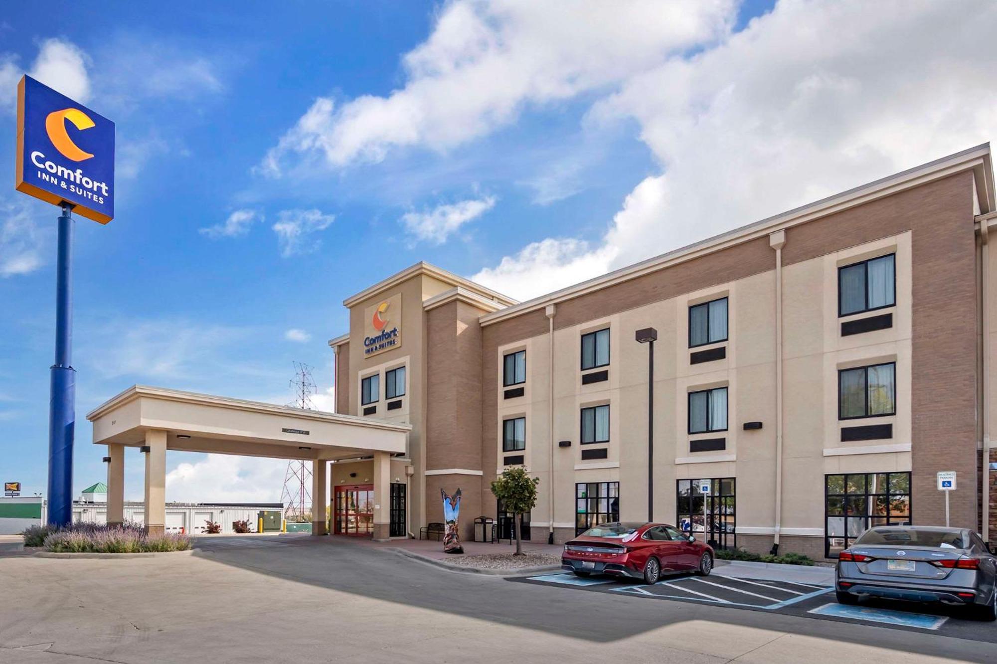 Comfort Inn & Suites Cheyenne Exterior foto